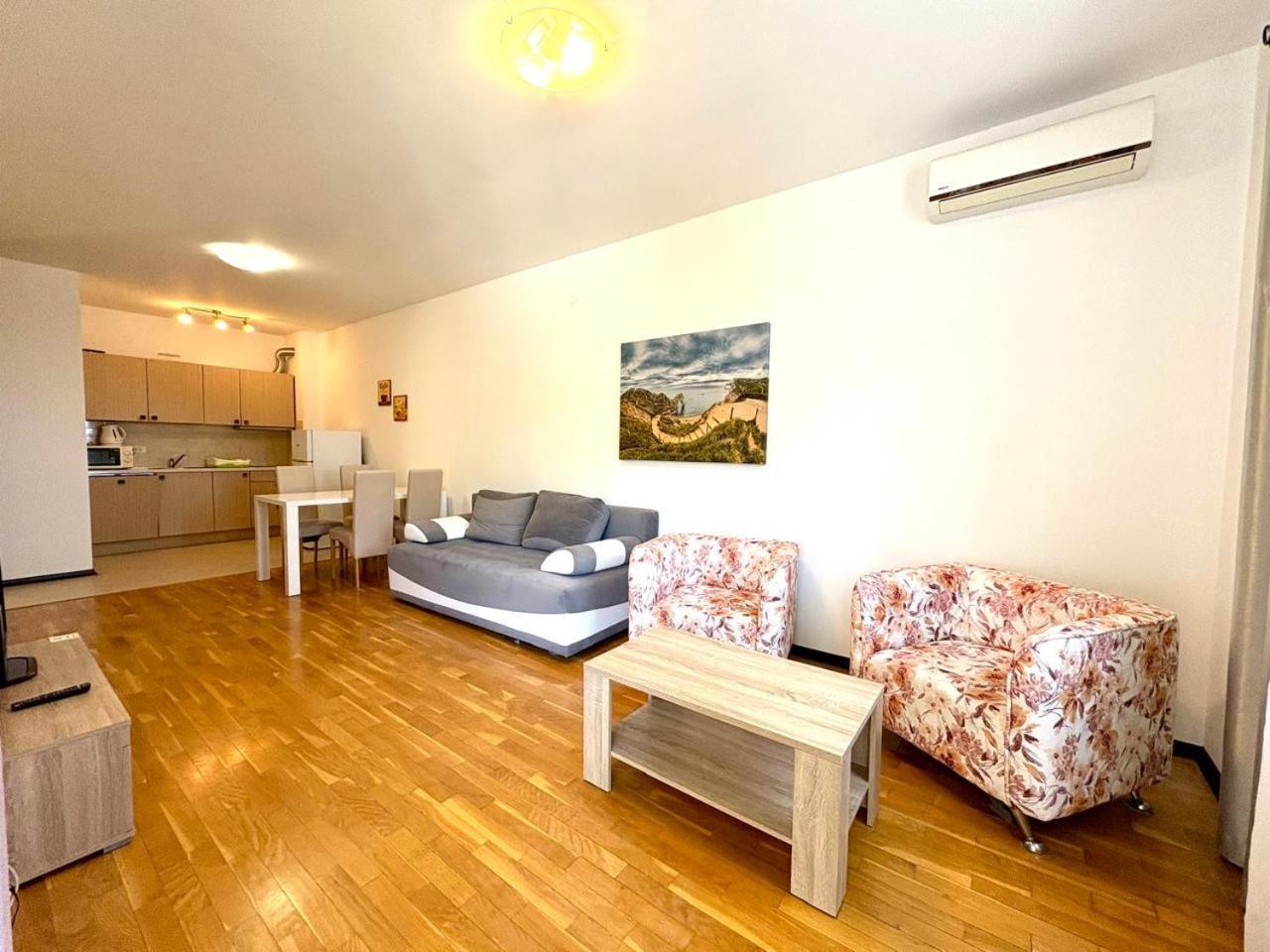 Apartments Mon Beach Budva Oda fotoğraf